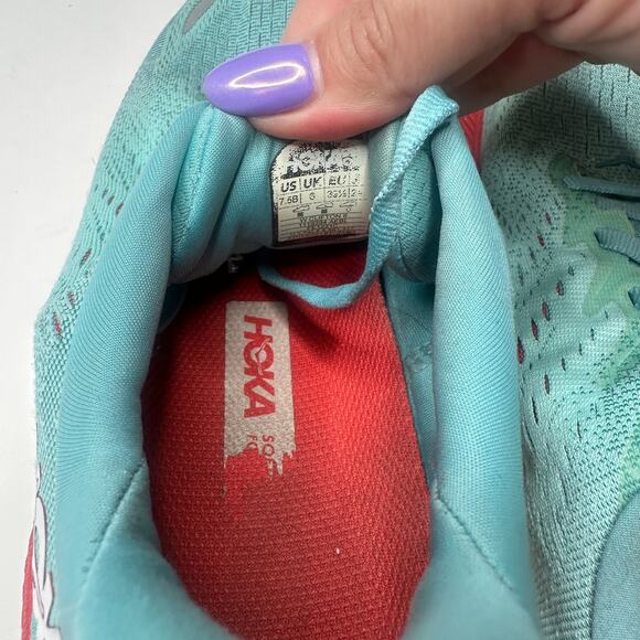 Hoka Clifton 8 Aquarelle Eggshell Sneakers - Picture 7 of 7